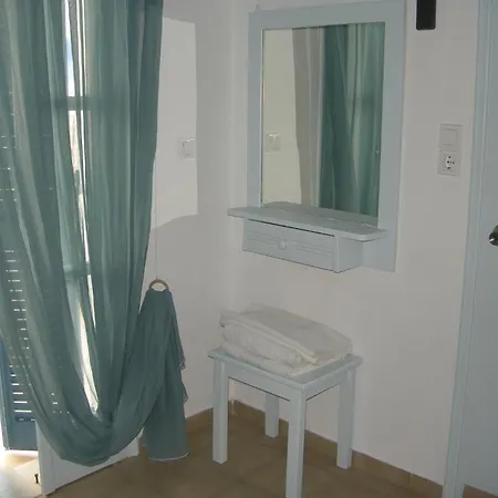 Studio Filareti Chora (Ios)